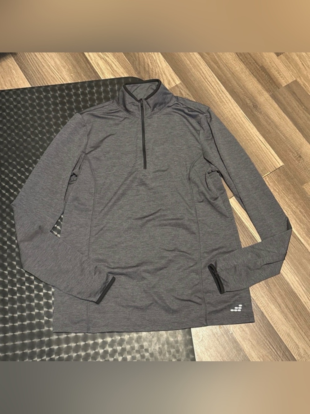 BCG women’s Heather Gray Quarter-Zip Performance pullover size large